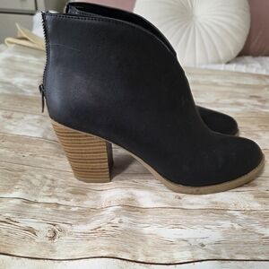 Black Ankle Boots with Wooden Heel